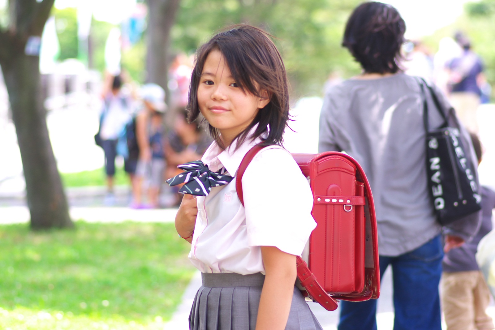 女の子のママなら知っておきたい 小 中学生の初めてのブラ 週刊 下着で笑顔